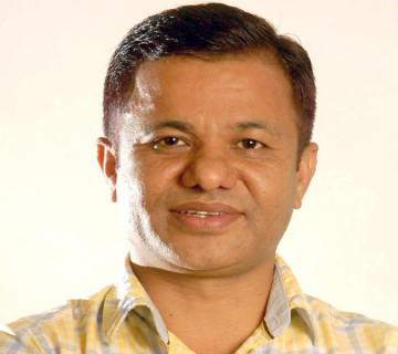 डडेल्धुरामा एमालेसँग तालमेल गरेपछि कर्ण मल्ल कांग्रेसबाट निष्कासित